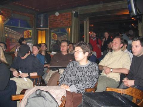 Fichier:Assos-06dec2003-public.jpg